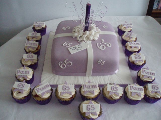 Lilac Parcel with cupcakes